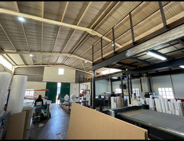 INDUSTRIAL PROPERTY TO RENT IN HENNOPSPARK